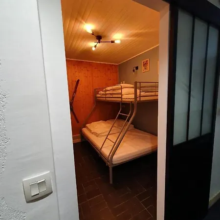 Apartment Les Ambrunes *