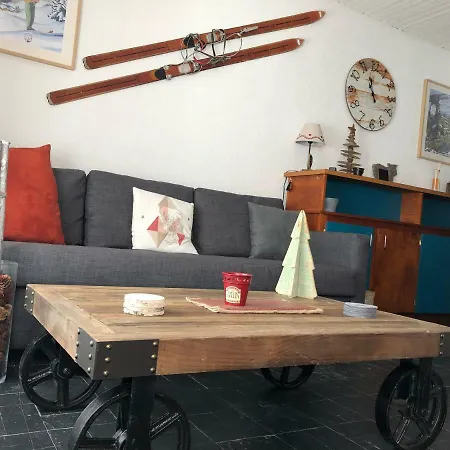 Apartment Les Ambrunes Chatel